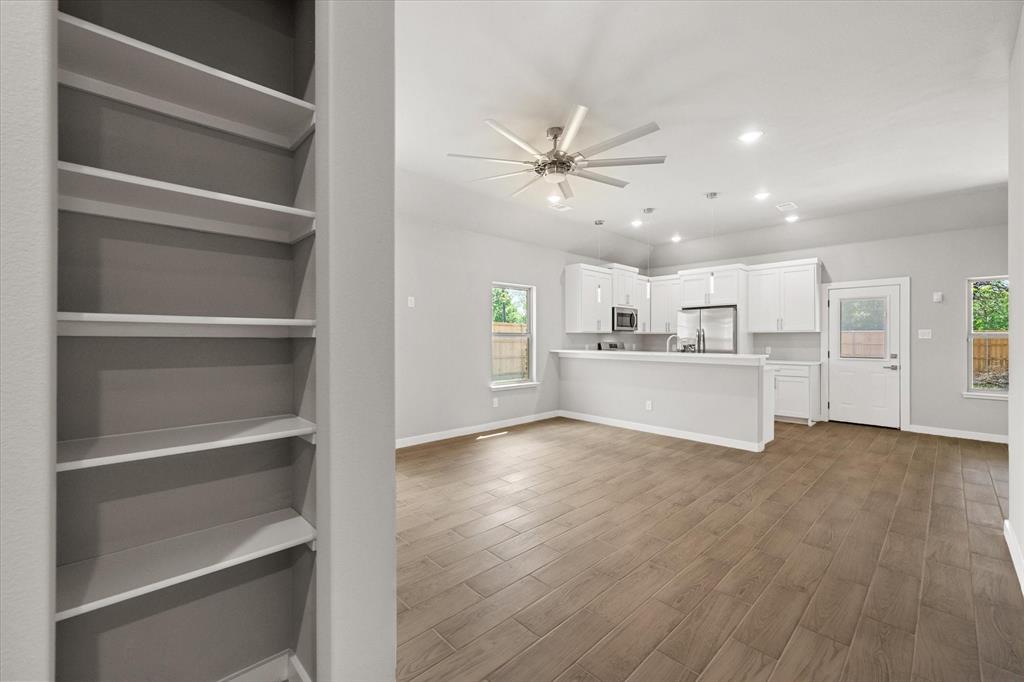 Kerens Ot - Residential