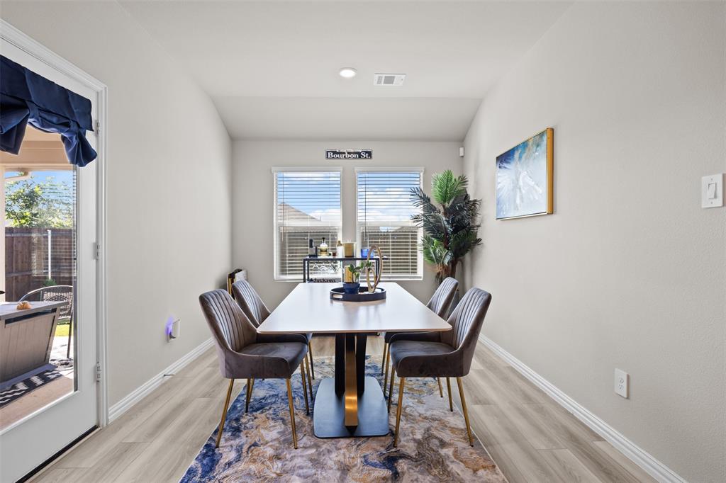 Briarwood Hills - Residential Lease