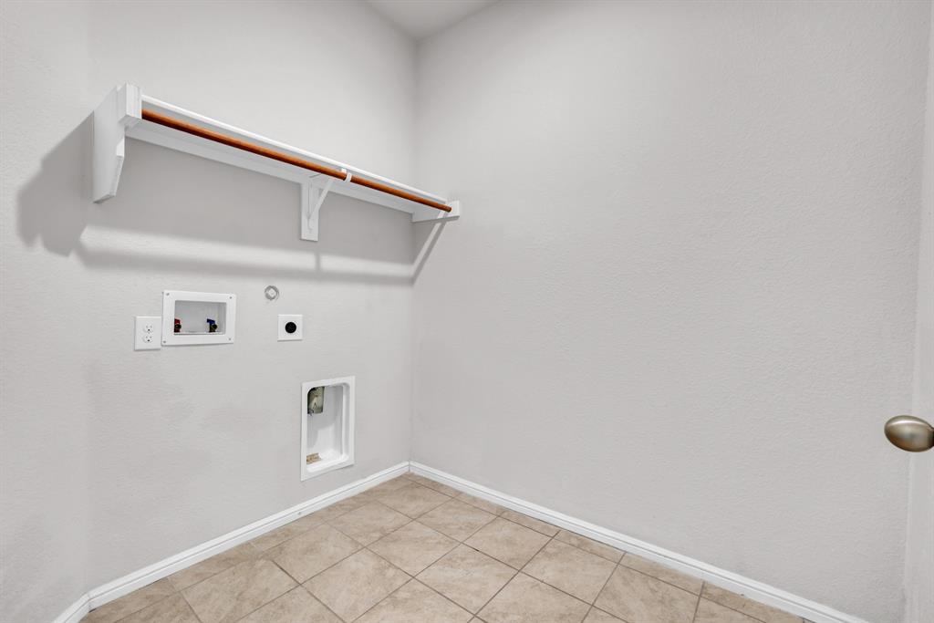 Chapel Crk Ph 1 - Residential