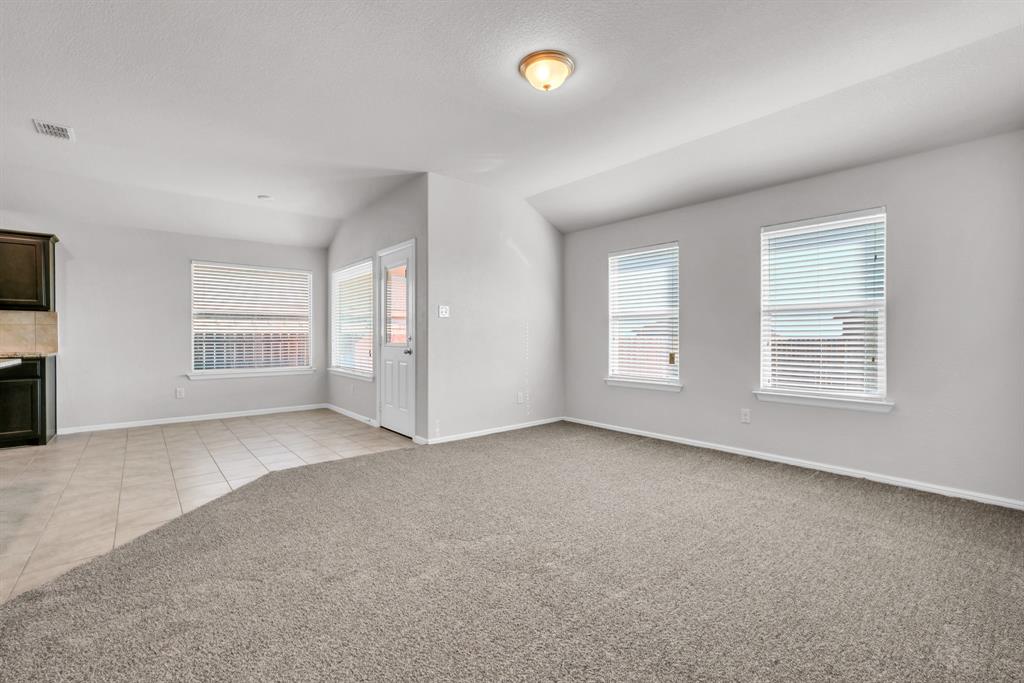 Chapel Crk Ph 1 - Residential