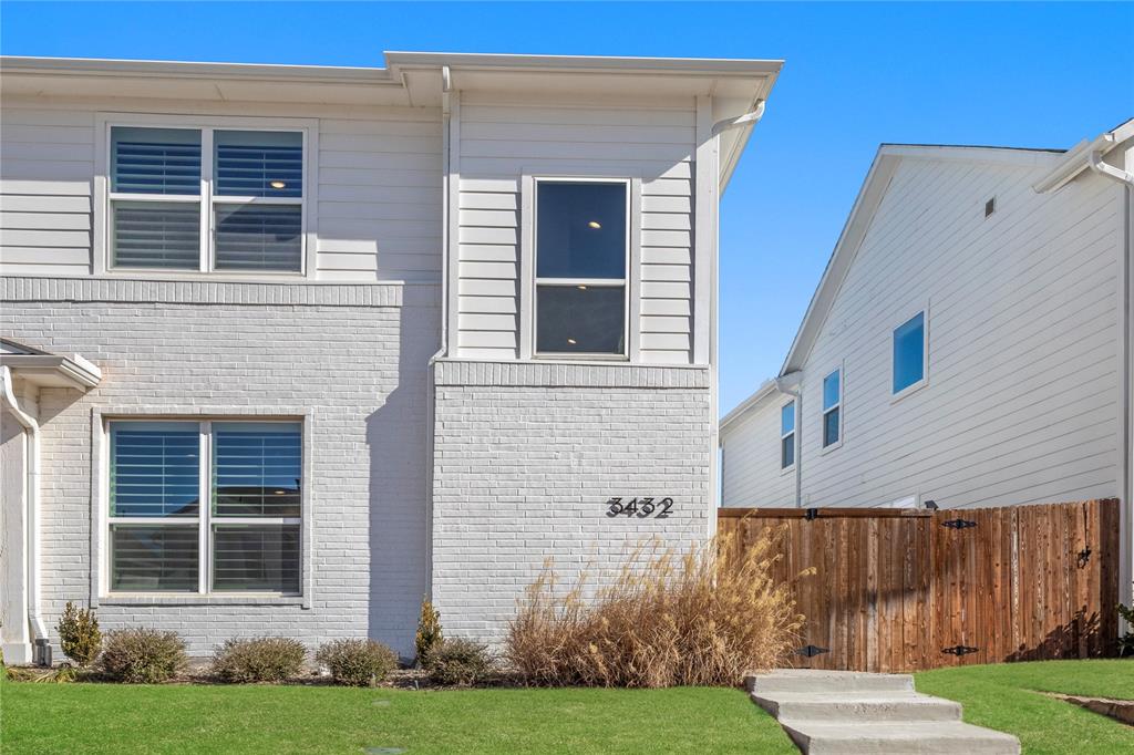3432 Vista Highlands Lane