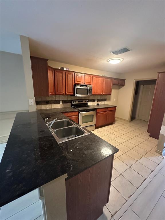 Newport Village At Trinity - Residential Lease