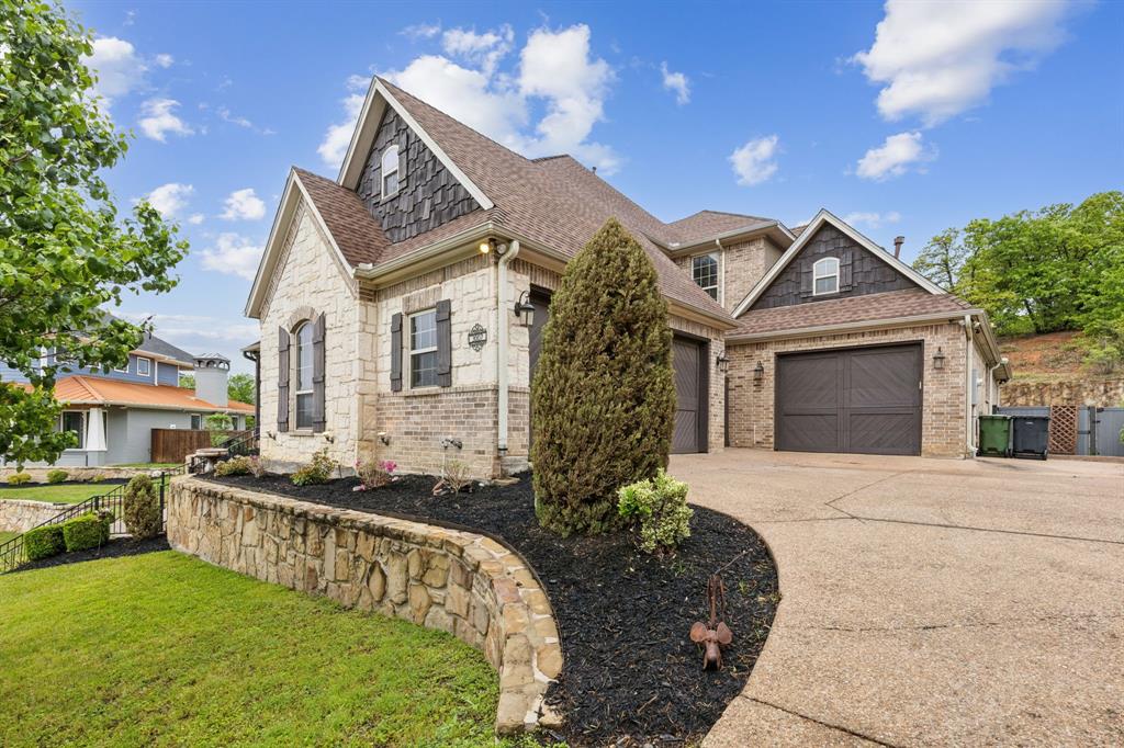 3007 Sunray Valley Court