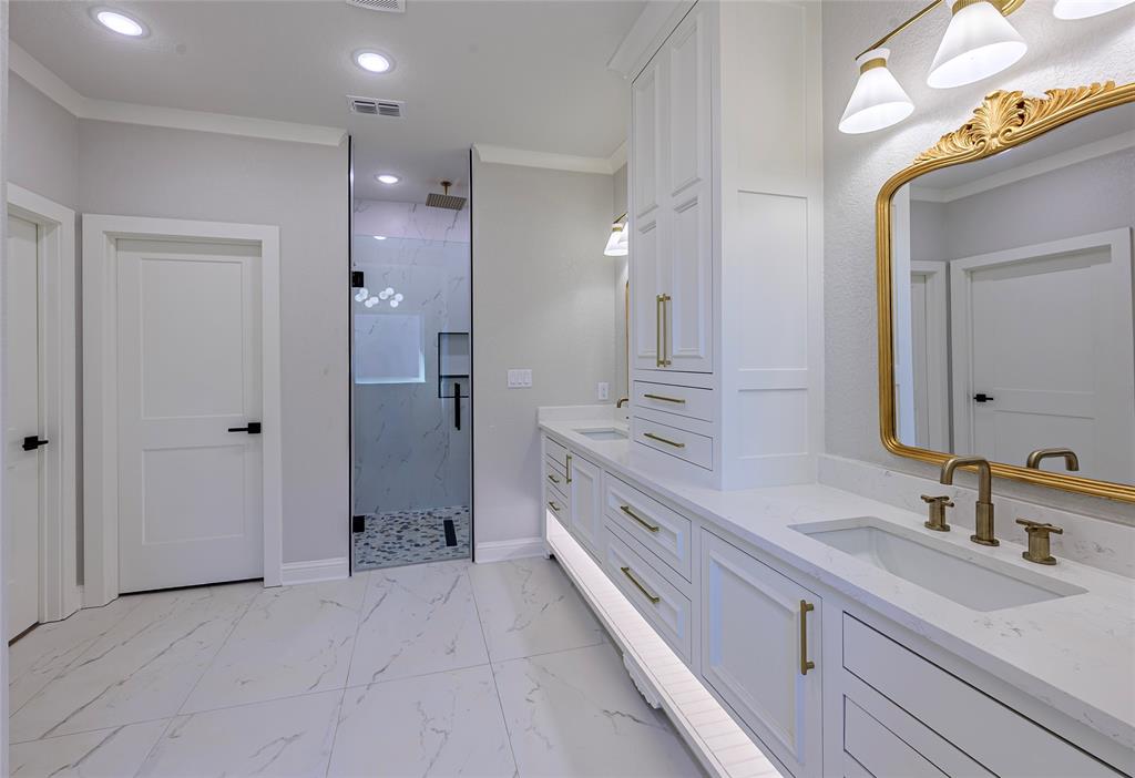 GRUENE VALLEY RANCH - Residential