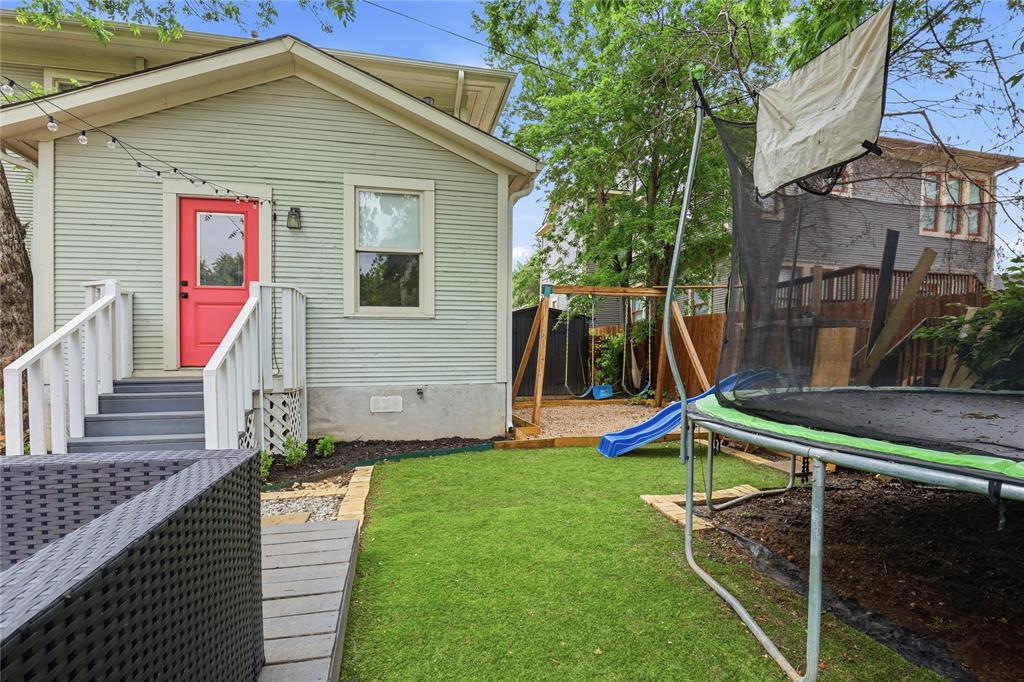 Lawn Place Add - Residential