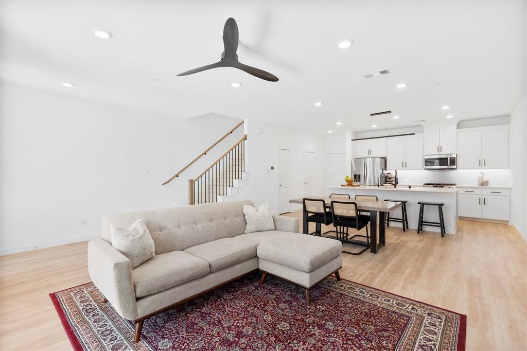 851 Cavitt Court