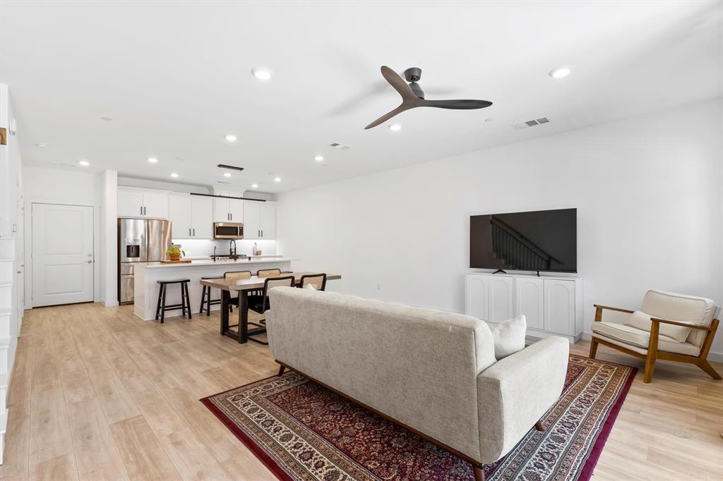 851 Cavitt Court