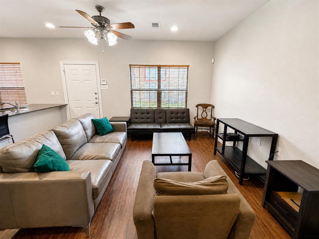 Photo of 2410 S 2nd Street #1374, Waco, TX 76706 (MLS # 21372455)