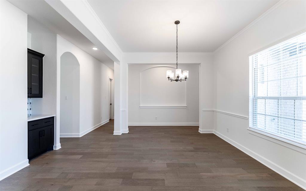 1833 Diamond Court