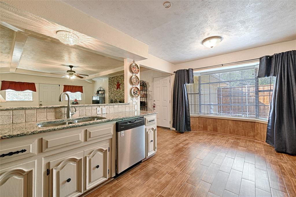 2903 Country Place Court