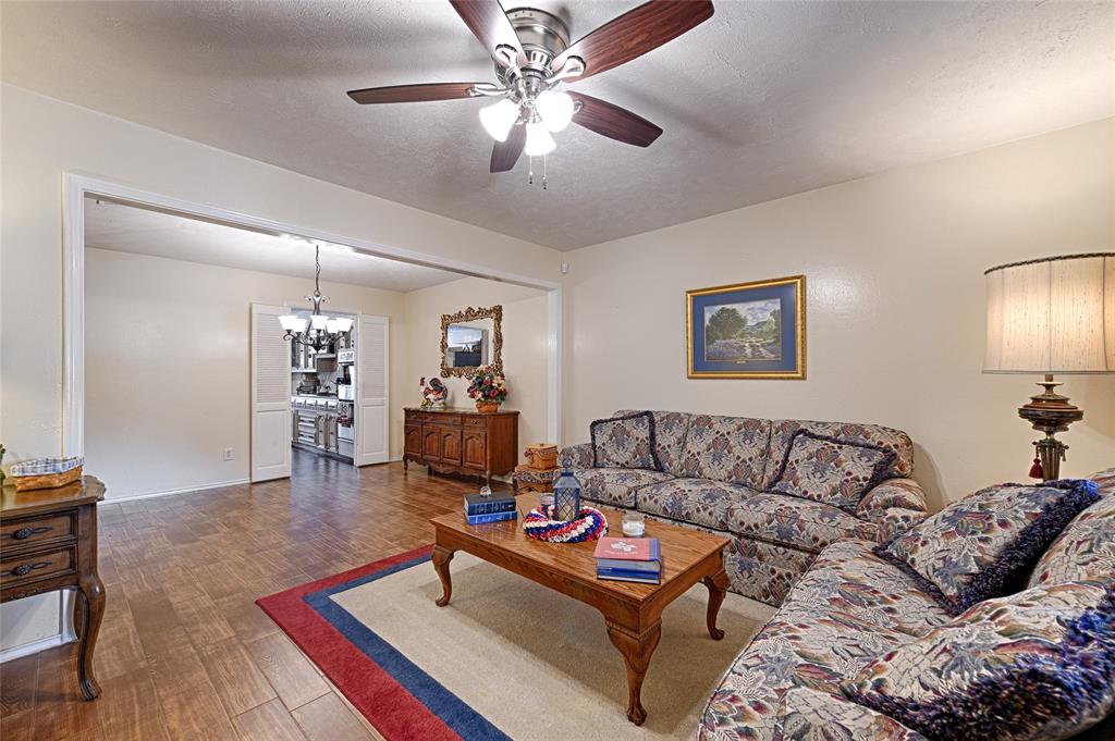 2903 Country Place Court