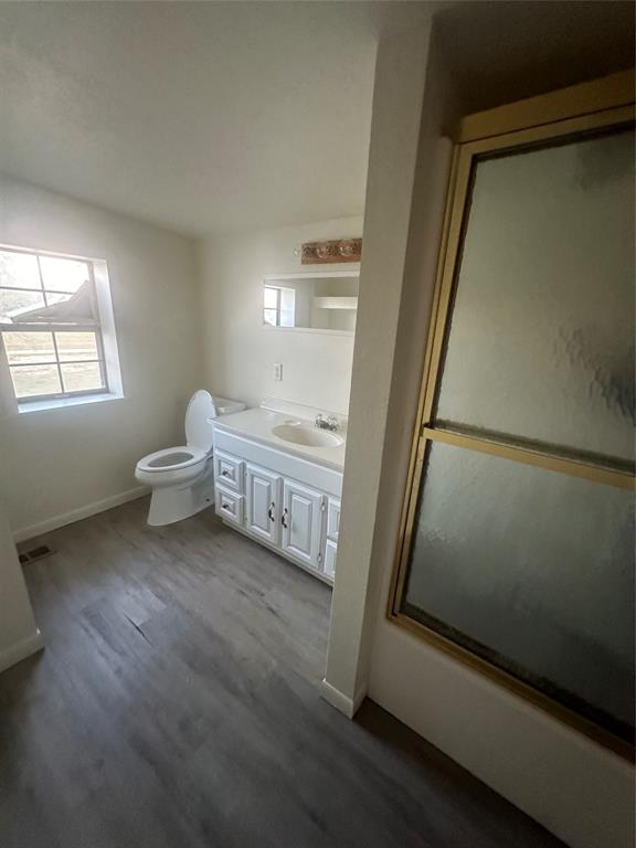 na - Commercial Sale