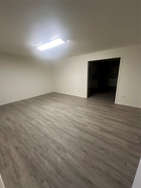 na - Commercial Sale