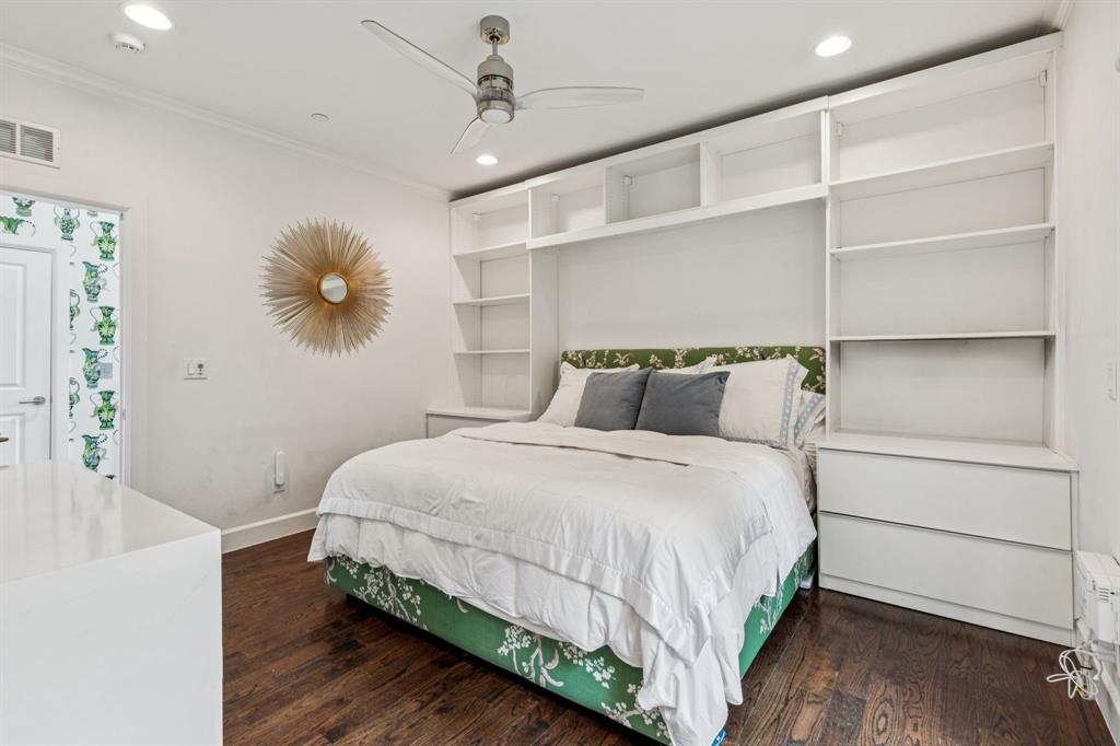 3515 NORMANDY PLACE - Residential