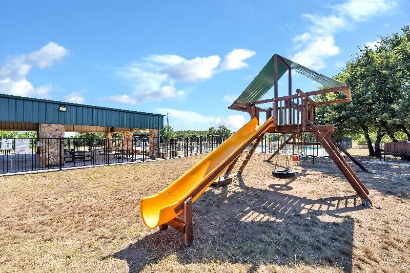 Lot 584 Lakeway Drive