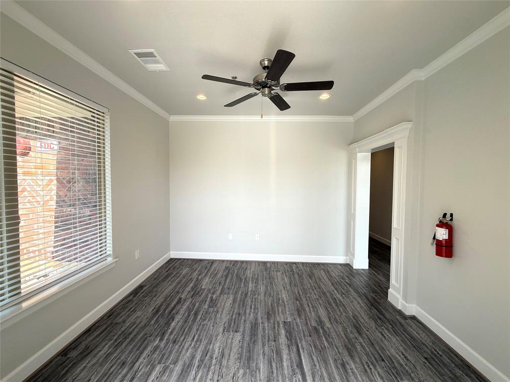 PRESTON HICKORY OFFICE PARK - Commercial Lease