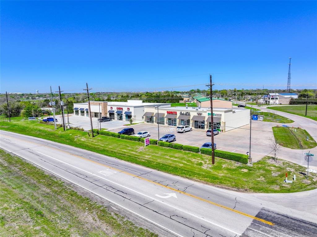 Maverick Ranch - Commercial Lease