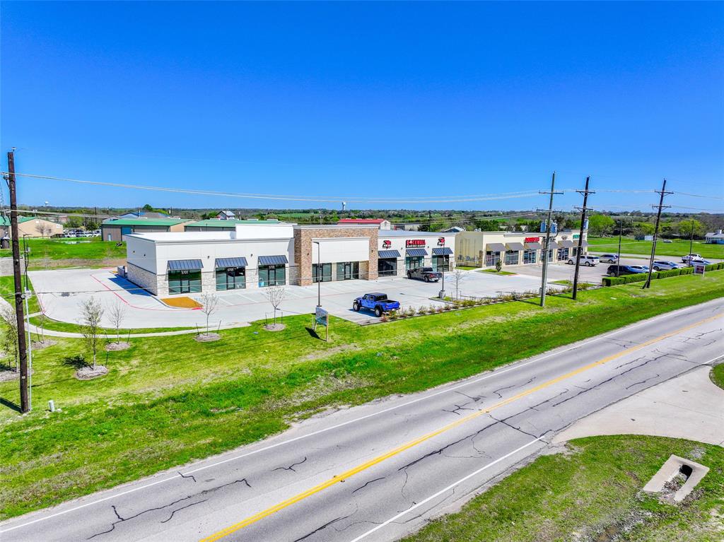 Maverick Ranch - Commercial Lease