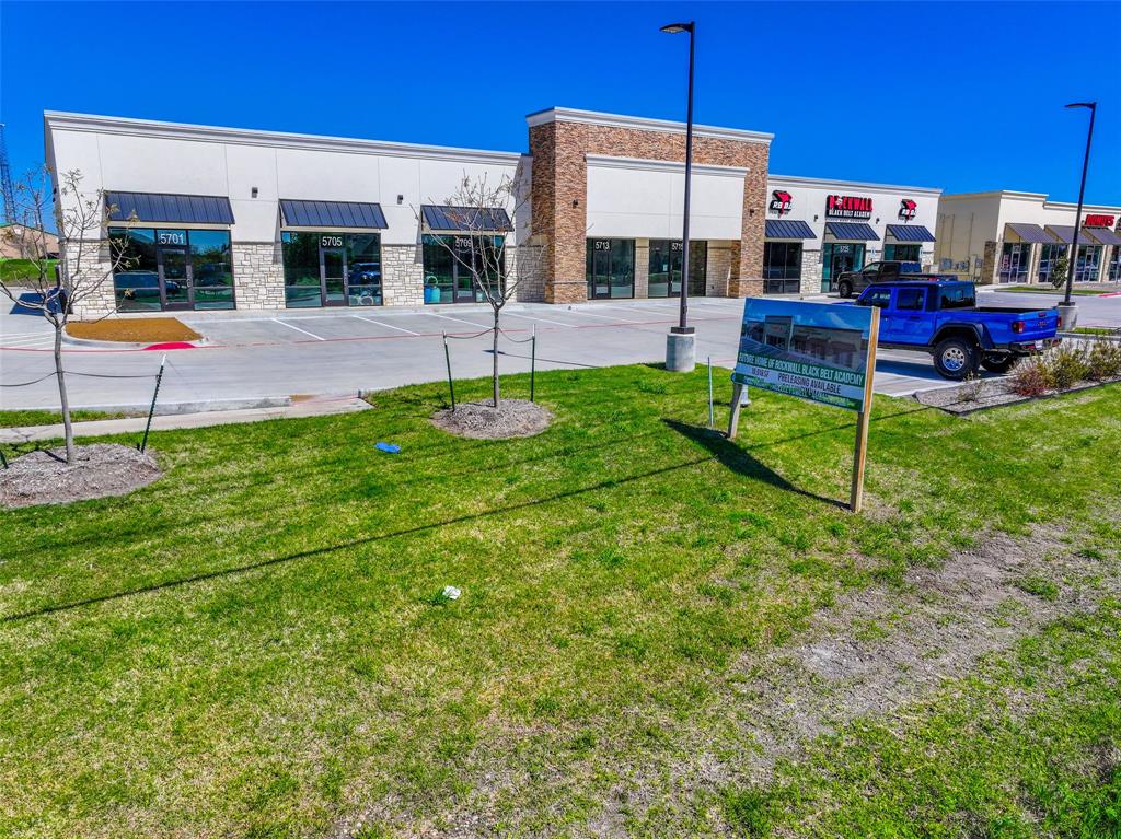 Maverick Ranch - Commercial Lease