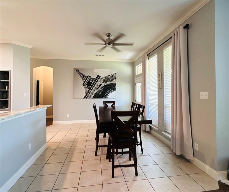 5851 Lorenzo Drive