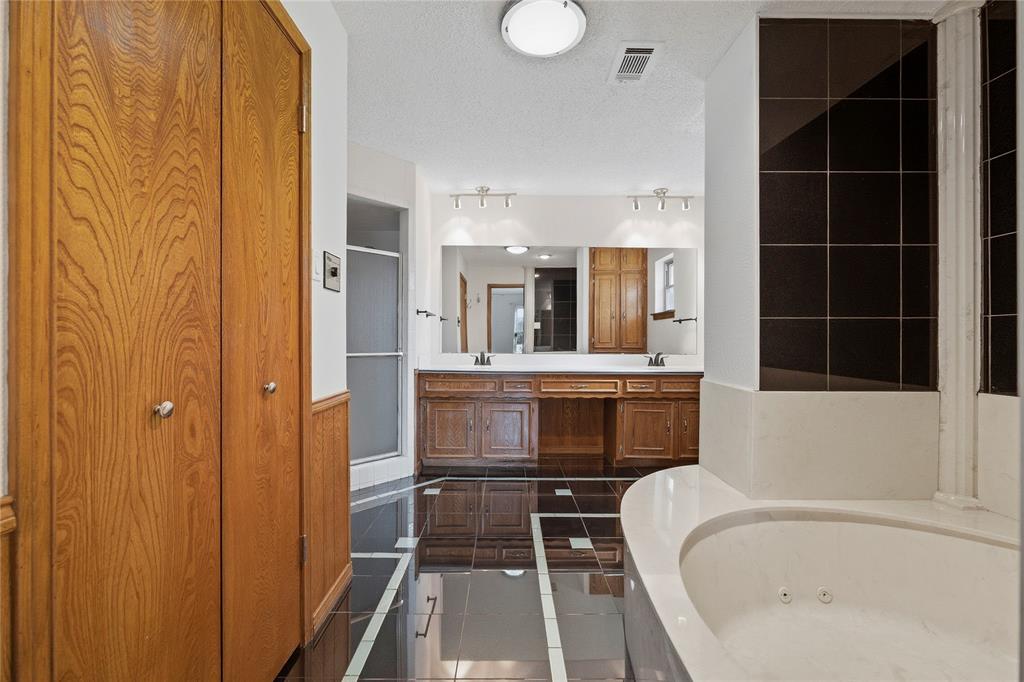 Dville Estates 3 - Residential