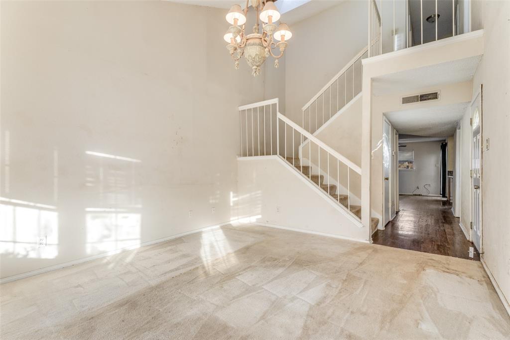 Huntington Village Add - Residential