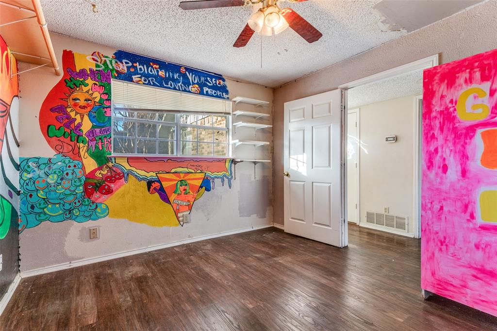 Huntington Village Add - Residential