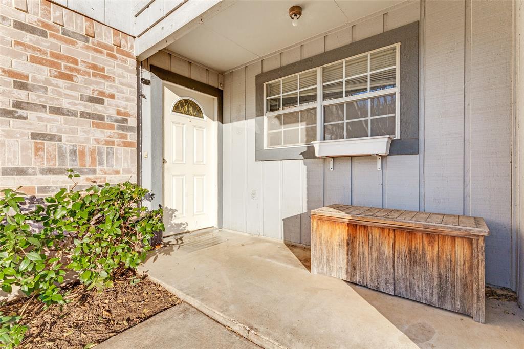 Huntington Village Add - Residential