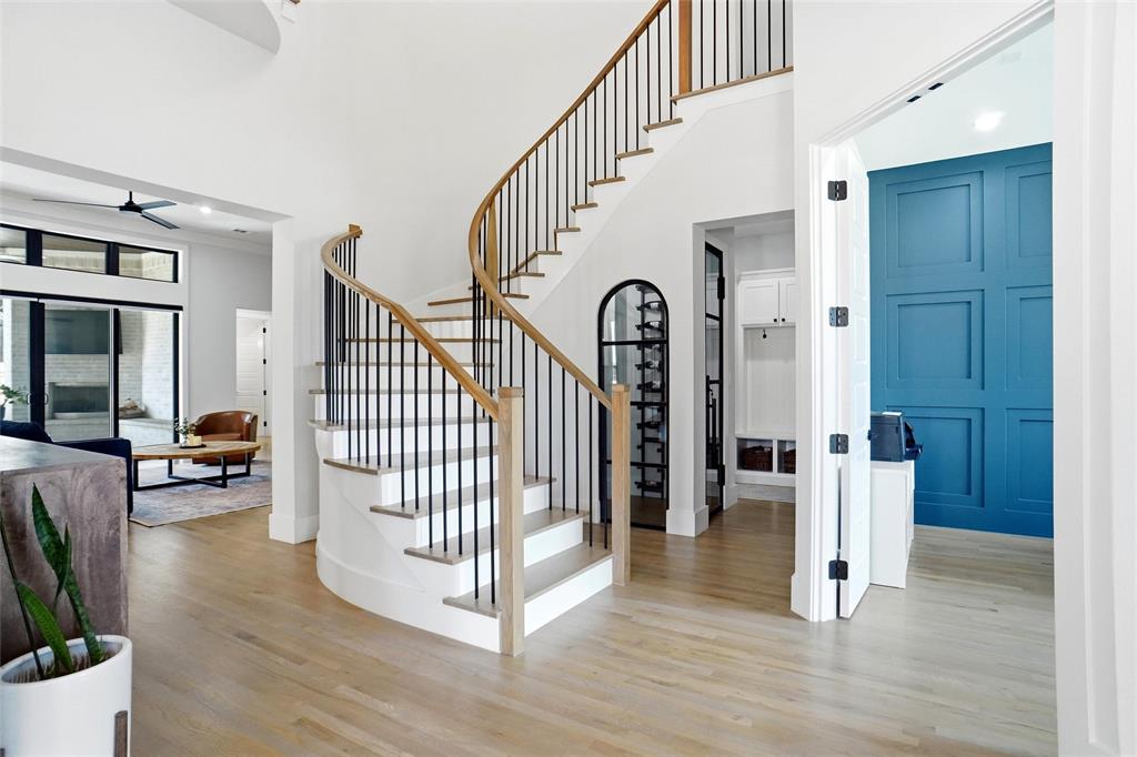Windsor Estates Keller - Residential