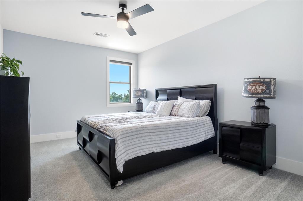 Windsor Estates Keller - Residential