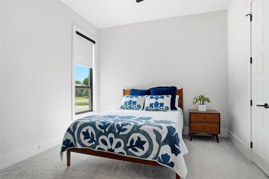 Windsor Estates Keller - Residential