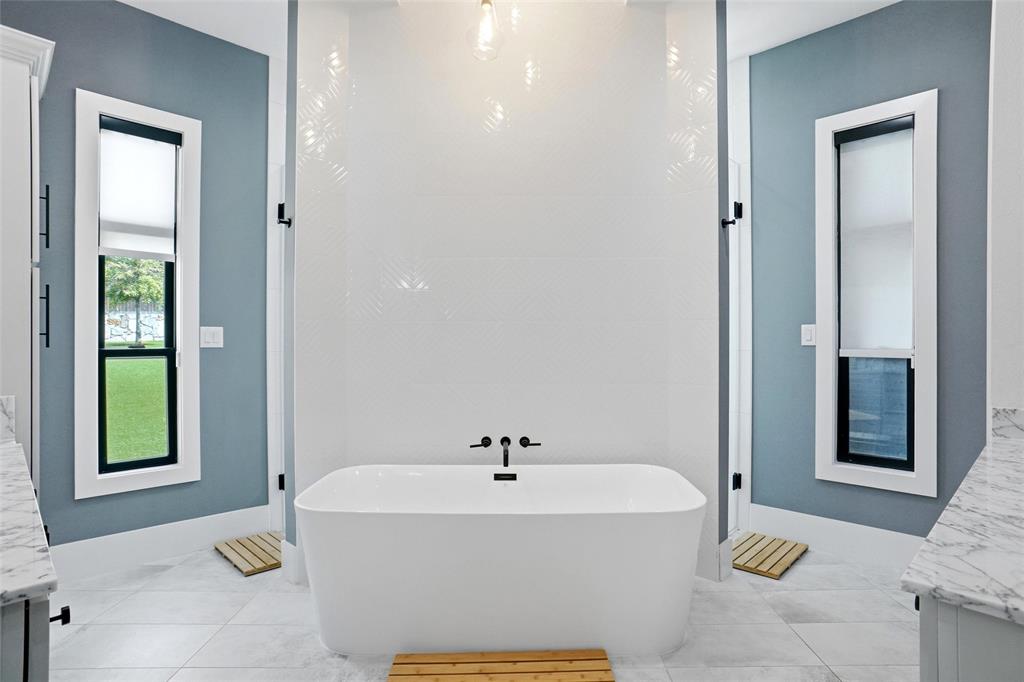 Windsor Estates Keller - Residential