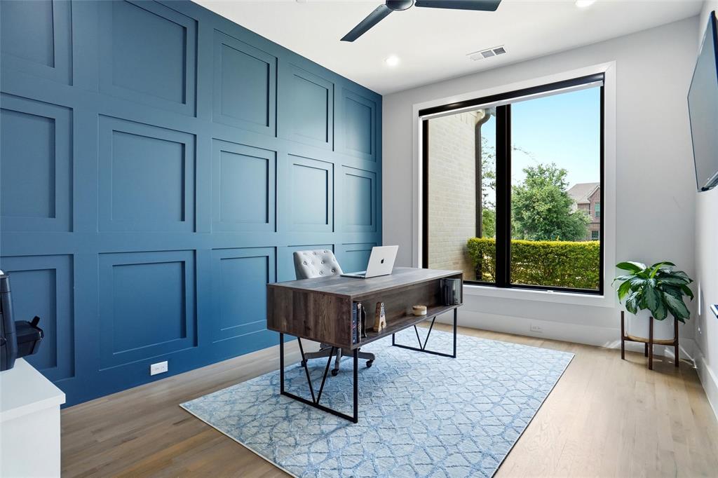Windsor Estates Keller - Residential