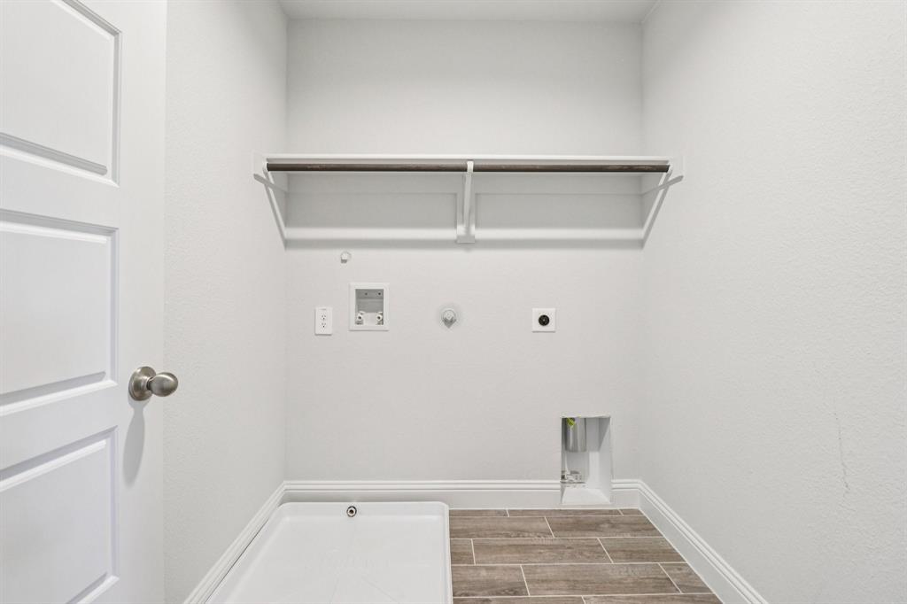 Bursey Road Twnhms - Residential Lease