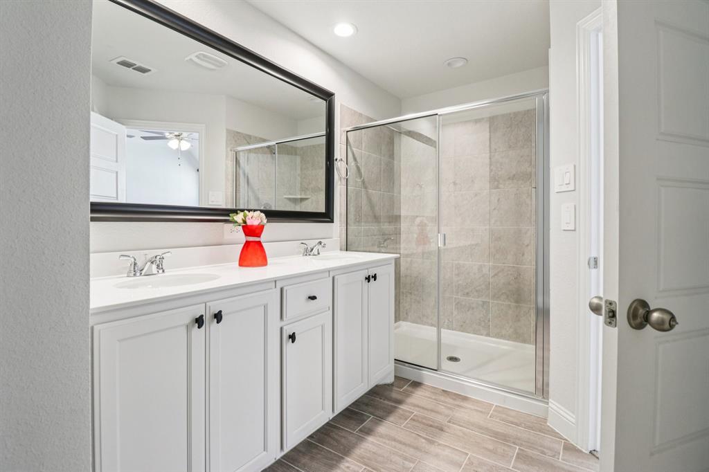 Bursey Road Twnhms - Residential Lease