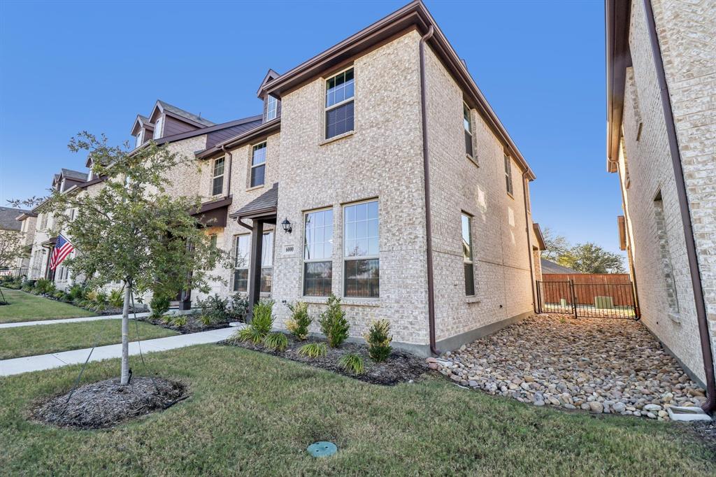 Bursey Road Twnhms - Residential Lease