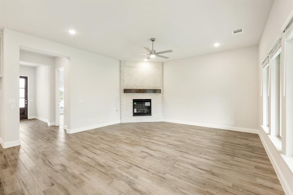 Mockingbird Heights Classic 60 - Residential