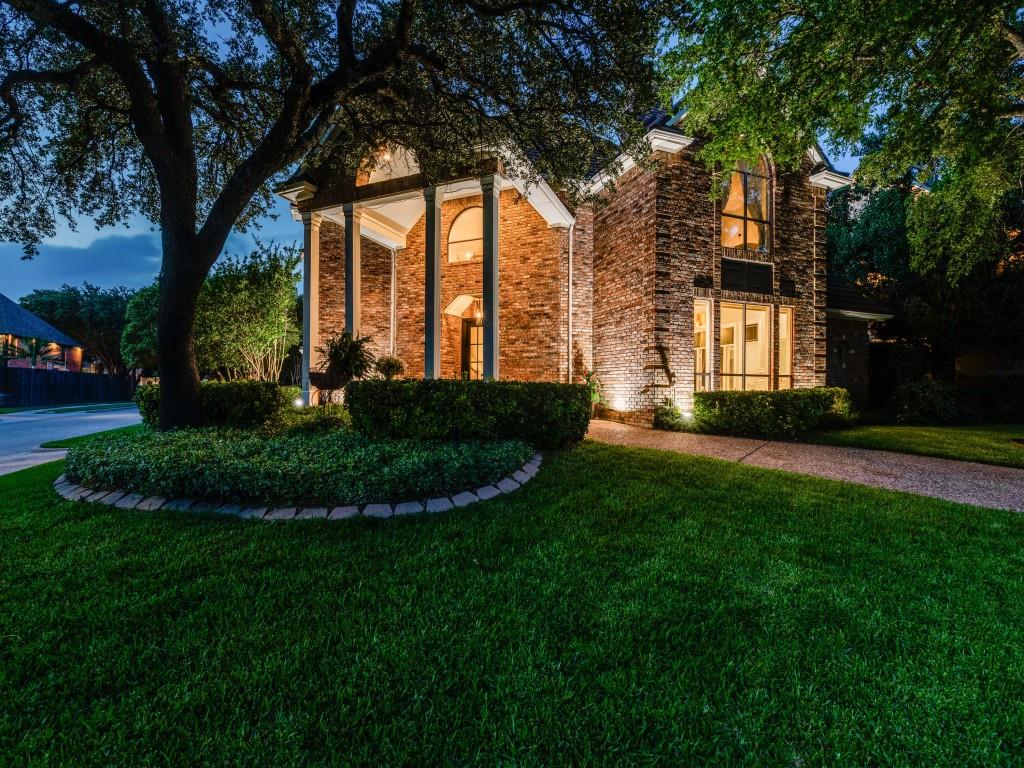 4541 Hitching Post Lane