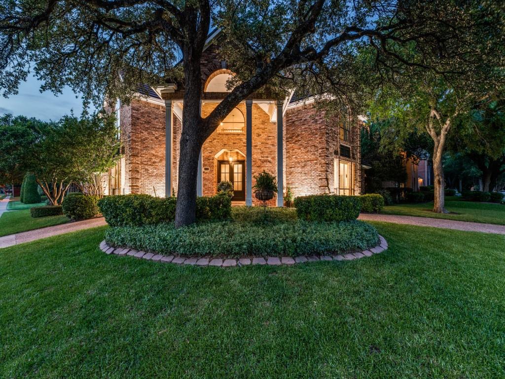 4541 Hitching Post Lane