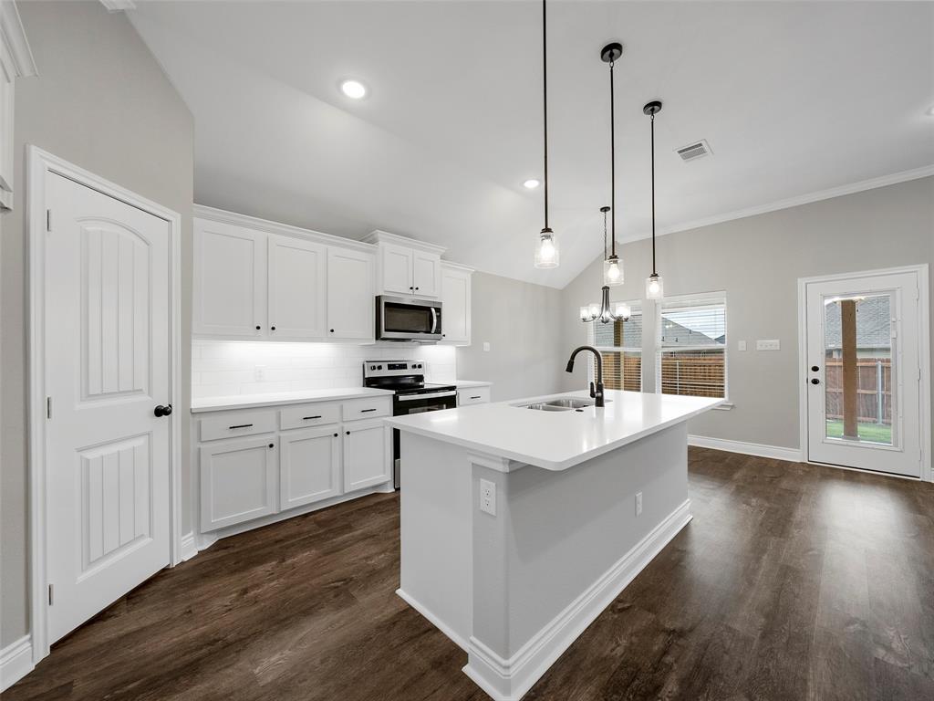 Stonewood Estates Phase 4 - Residential