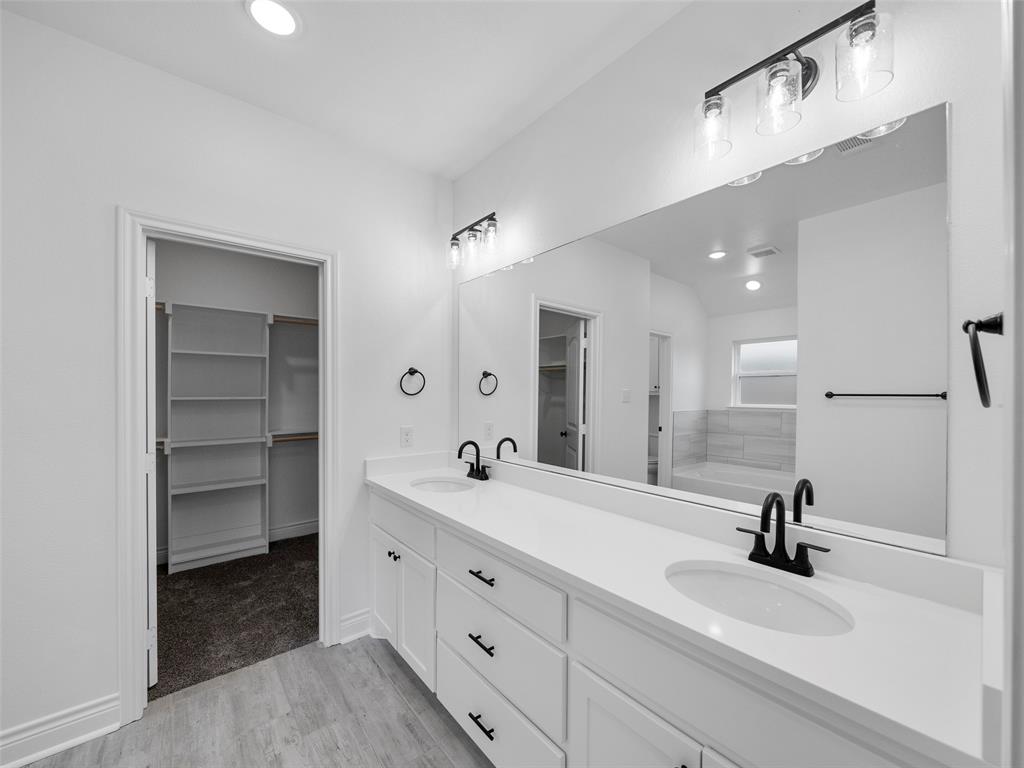 Stonewood Estates Phase 4 - Residential