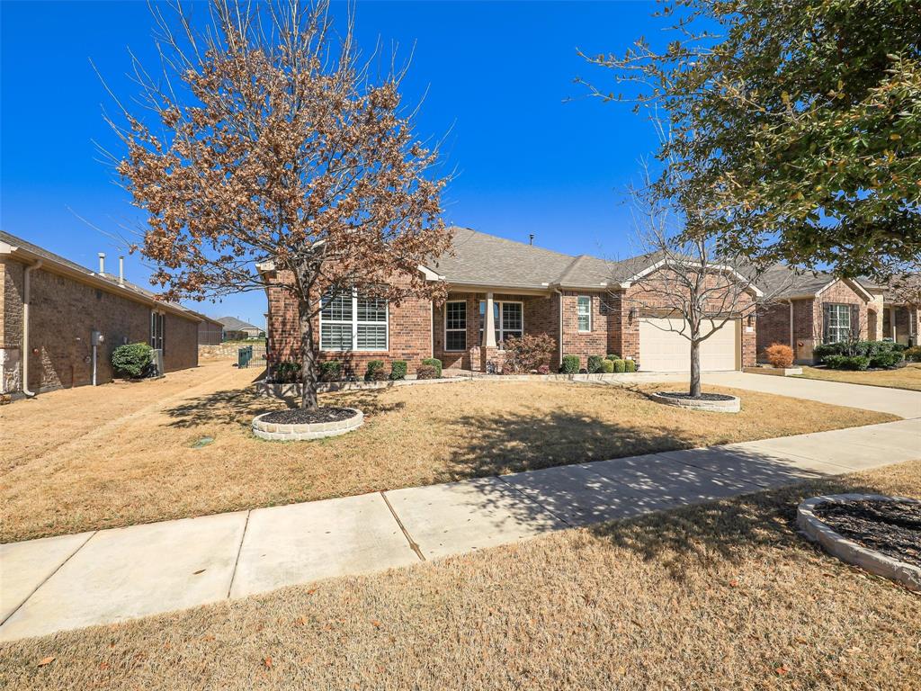 2536 Luna Vista Lane