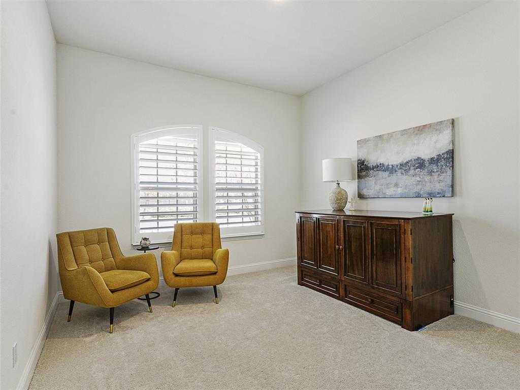 2624 Bellevue