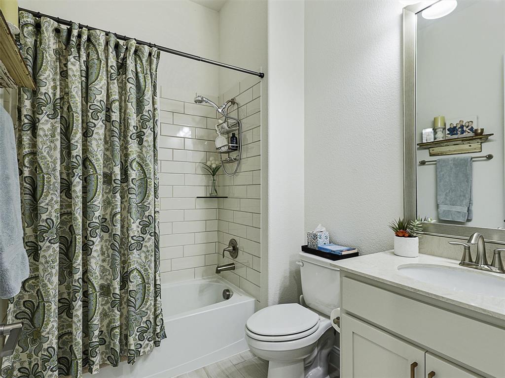 2624 Bellevue