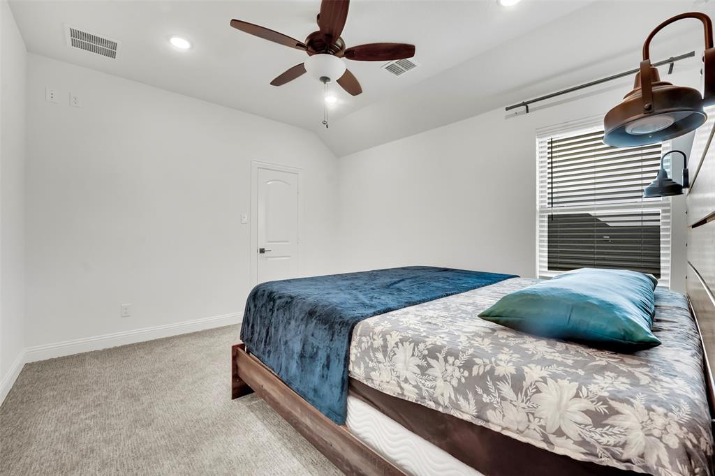 Mustang Lakes Ph Six - Residential Lease