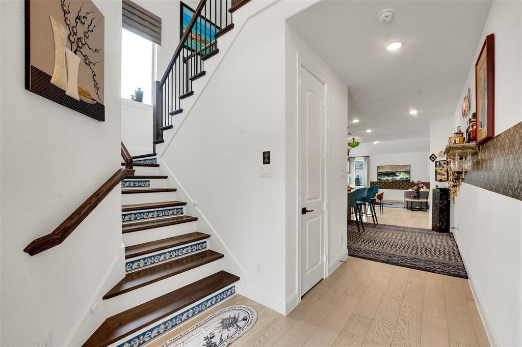 Mustang Lakes Ph Six - Residential Lease