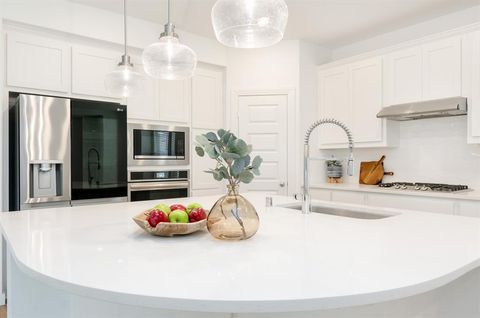 12449 Iveson Drive Fort Worth TX 76052