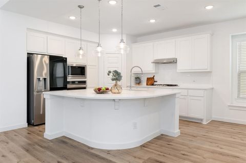 12449 Iveson Drive Fort Worth TX 76052
