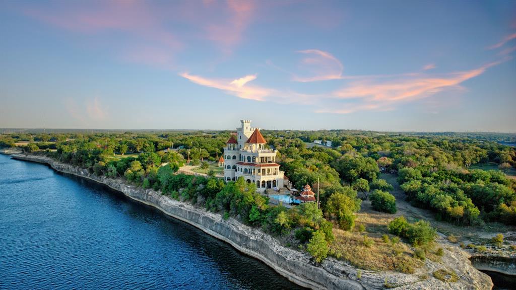 Laguna Park - Residential