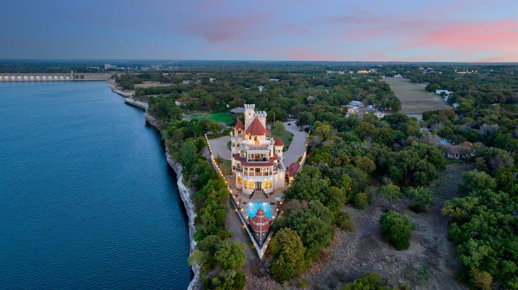 Laguna Park - Residential